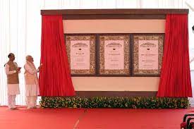 PM Modi ने किया नए संसद भवन का उद्घाटन, श्रमिकों को किया सम्मानित
