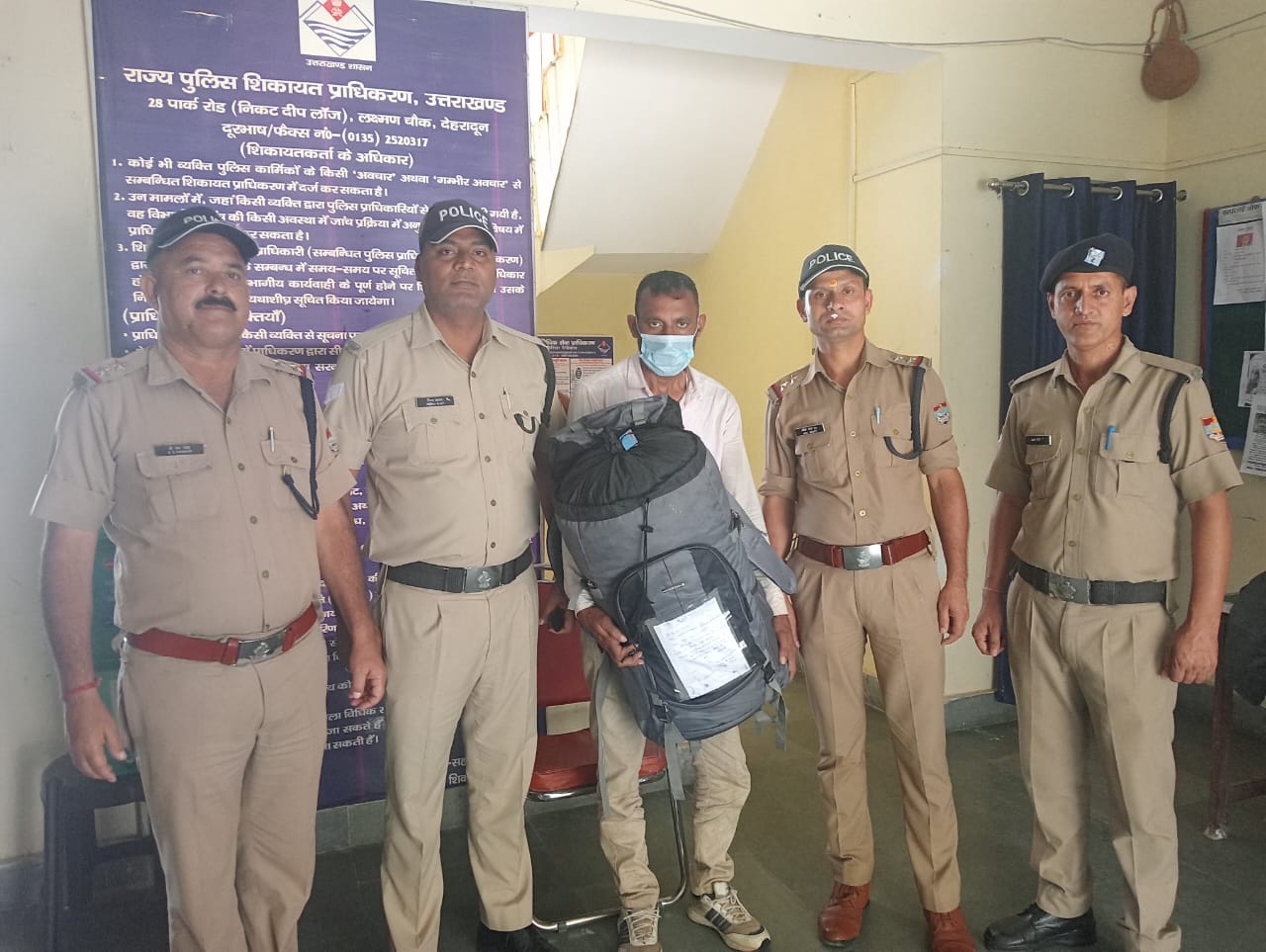टिहरी पुलिस की बड़ी कामयाबी नशे के 01 सौदागर को किया गिरफ्तार