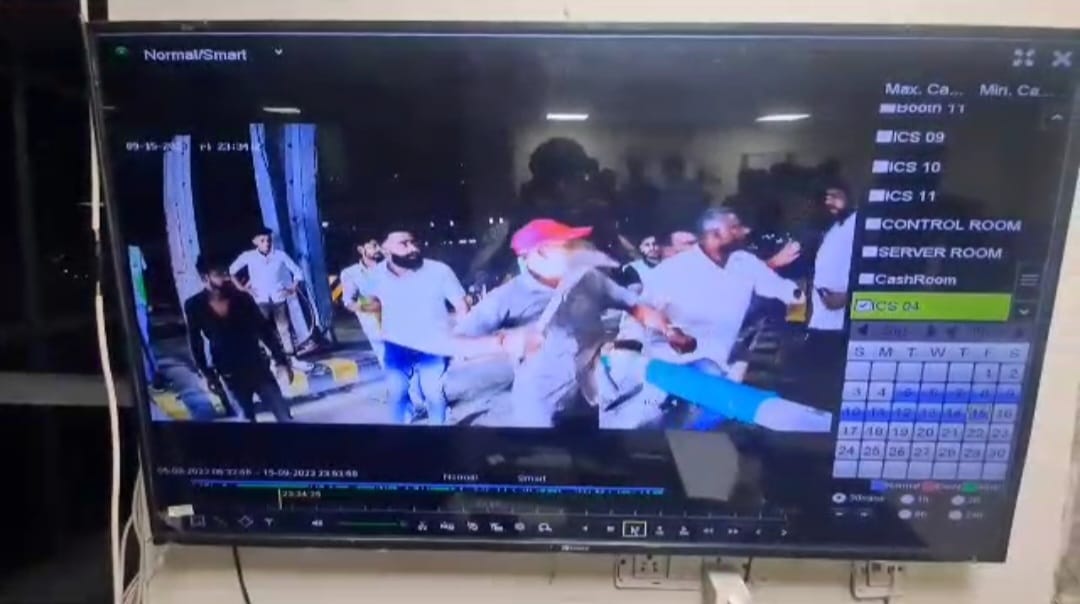 साउथ फिल्मी स्टाइल में अब बहादराबाद में दिखे बदमाश