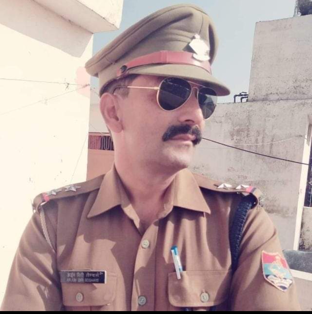 कप्तान का एक्शन चौकी इंचार्ज पर कार्रवाई
