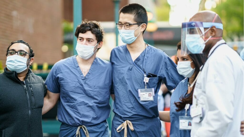 2025 में अमेरिका में हिंदी बोलने वाले डॉक्टर कैसे खोजें? – हेल्थ गाइड