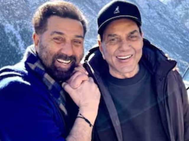 क्या सच में… धर्मेंद्र आज भी जिंदा हैं? Bollywood में मचा हड़कंप!