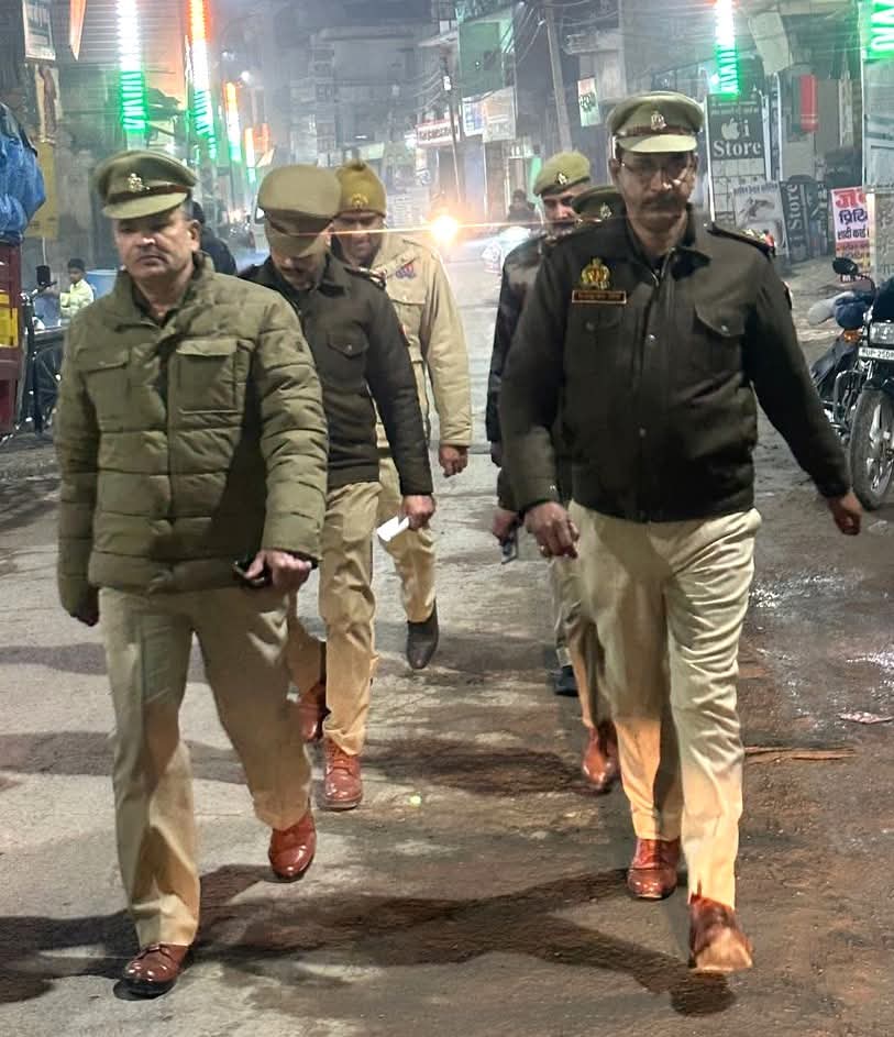 सुरक्षा का अभेद्य घेरा: एसएसपी बरेली के निर्देशन में शीशगढ़ की सड़कों पर उतरी खाकी
