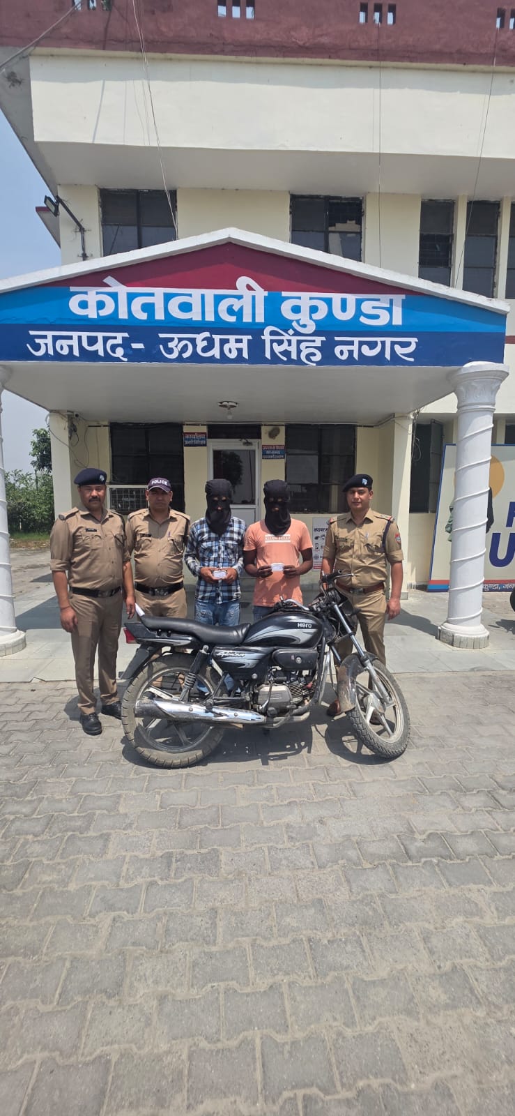 कुंडा पुलिस की नशे के सौदागरों पर ‘सर्जिकल स्ट्राइक’, विक्रम राठौर और गणेश भट्ट की जोड़ी ने यूपी के तस्करों को दबोचा!