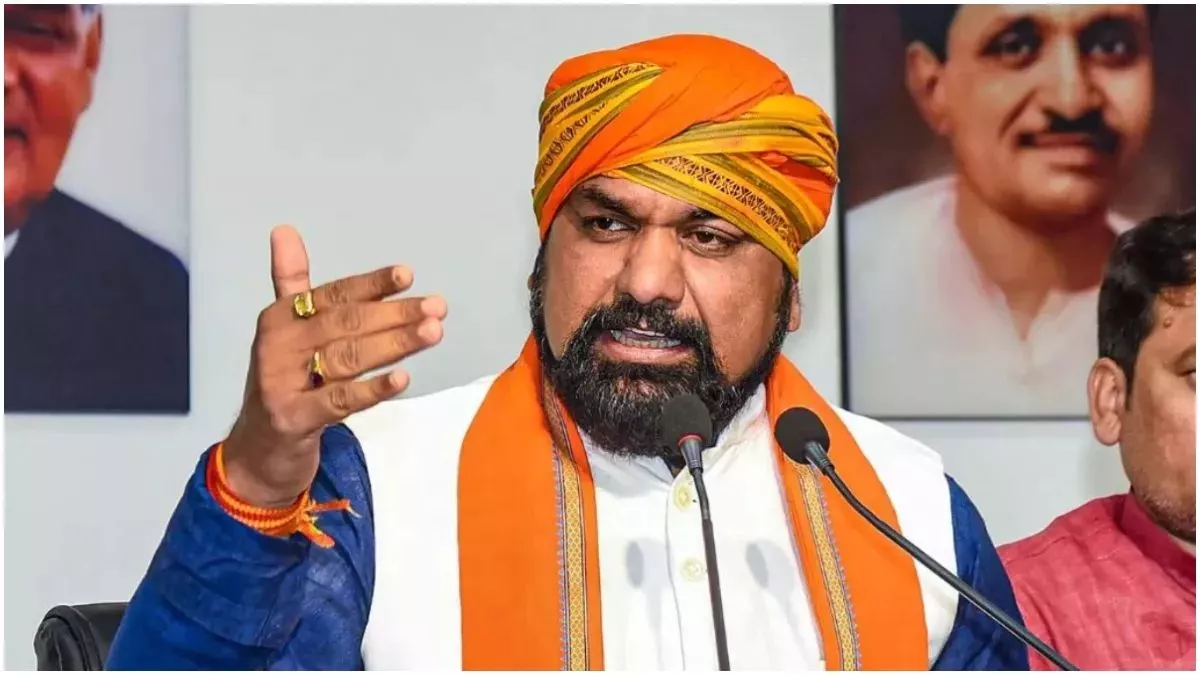 🔥 बिहार में 32 मंत्रियों की नई टीम! OBC-EBC कार्ड से चुनावी रण में उतरे सम्राट चौधरी