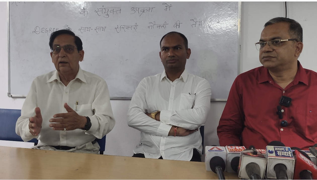 काशीपुर के ज्ञानार्थी कॉलेज में शिक्षा की महाक्रांति: अब डिग्री के साथ सरकारी नौकरी का सपना होगा साकार, पूर्व इंस्पेक्टर ने ली पिता के विजन को पूरा करने की कमान