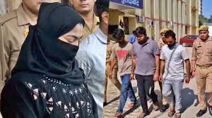 UP Crime News: कारोबारी की बेटी ने प्रेमी को करोड़पति बनाने के लिए रची डकैती की साजिश, 8 साल के अफेयर का चौंकाने वाला खुलासा