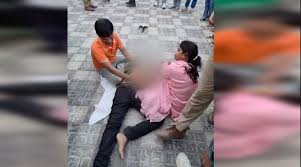 VIDEO: आगरा में दर्दनाक हादसा, जिप लाइन का लॉक टूटने से 45 फीट नीचे गिरा 16 वर्षीय किशोर; मां-बाप के सामने मौत