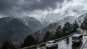 Uttarakhand Weather Alert: चारधाम यात्रा पर जाने से पहले मौसम का हाल जरूर जान लें, दो दिन भारी बारिश का ऑरेंज अलर्ट