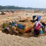 तराई पश्चिमी डिवीजन में महा-विस्फोट: CM पुष्कर सिंह धामी के 'चाबुक' and DFO प्रकाश चंद्र आर्य की 'गजब घेराबंदी' से काँपा खनन माफिया! टूट गए कमाई के सारे रिकॉर्ड, खजाने में बरसे करोड़ों!