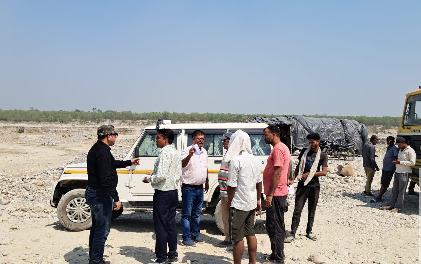 खनन माफिया पस्त, धामी सरकार की नीतियां मस्त! कोसी-दाबका में वन निगम ने रचा नया इतिहास