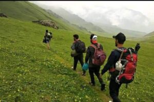 विश्व प्रसिद्ध दयारा बुग्याल की खूबसूरती मे लगे चार चांद बार्सू मे नौकायन का उद्घाटन